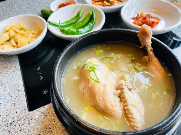 청담삼계탕능이백숙 이미지