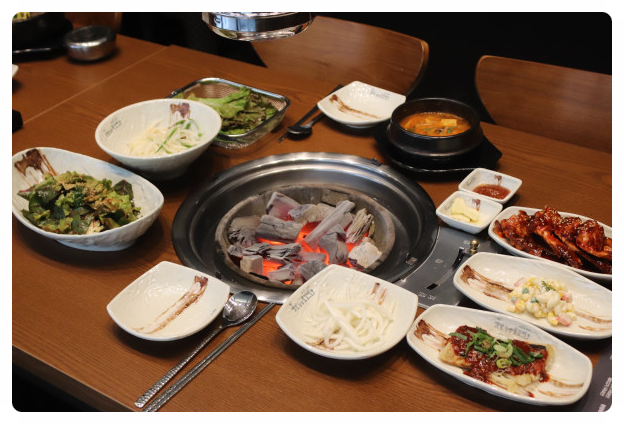 항아리숯불갈비 이미지