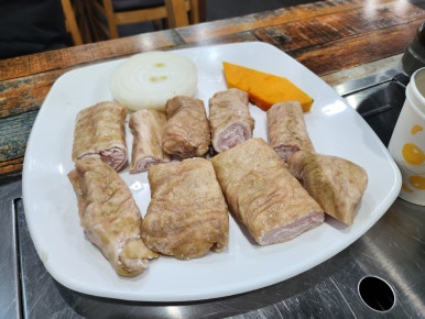 삼삼막창육회 이미지