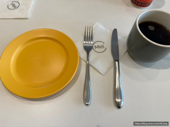 팔레오테이블 이미지
