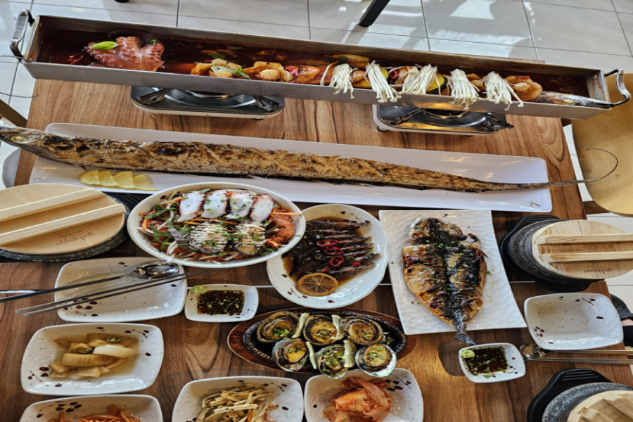 갈치랑해물이랑 이미지