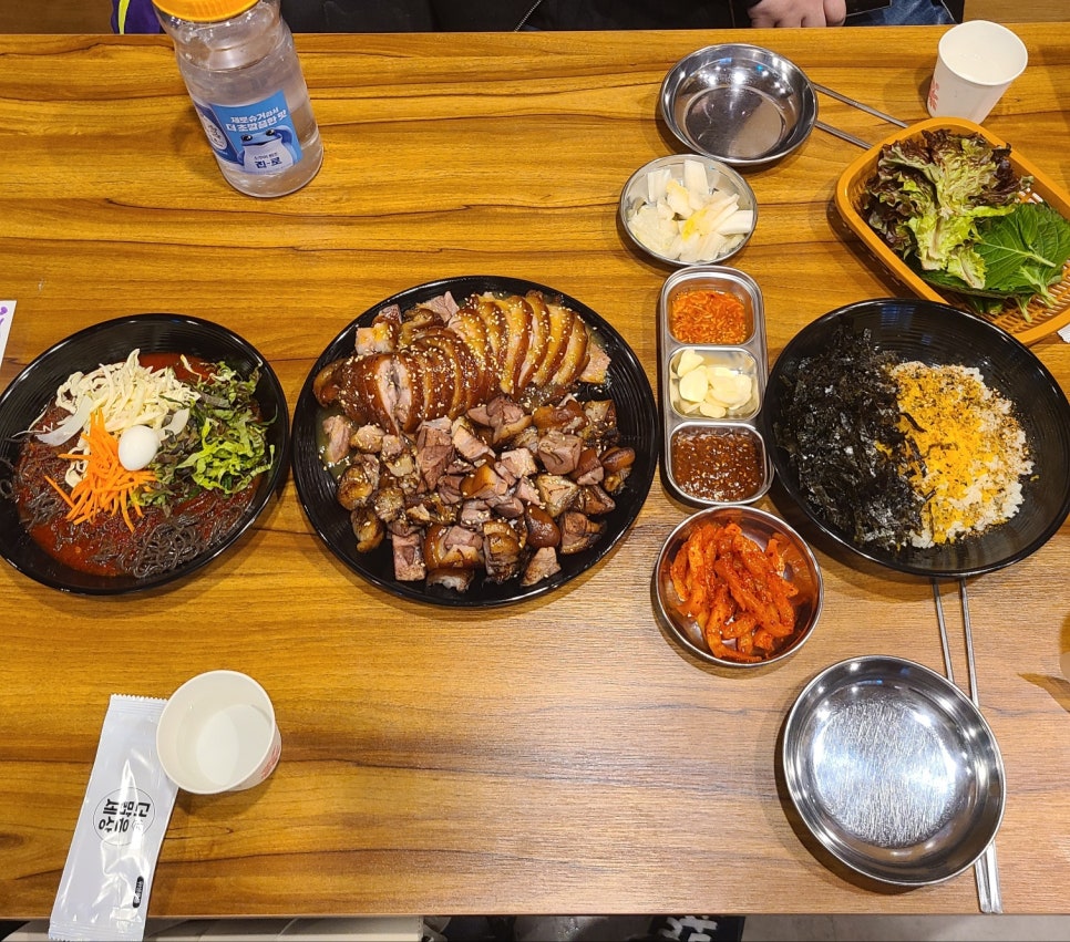 냠냠족발앤보쌈 이미지