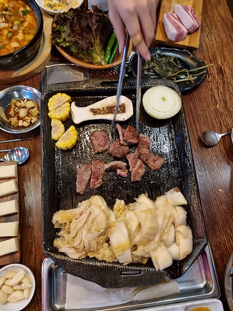 소앤돼지 이미지
