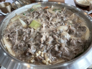 우둥한우 이미지