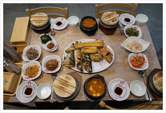 화덕에구운생선 이미지
