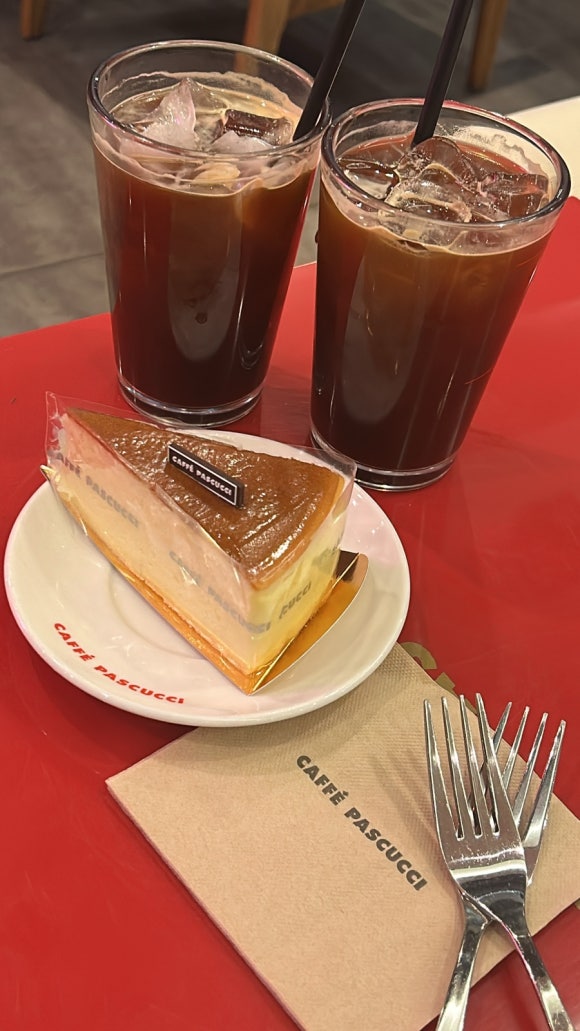 파스쿠찌수완로점 이미지