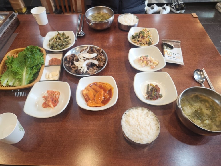 부용돼불백반 이미지