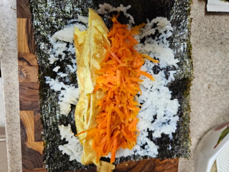 당근김밥 이미지