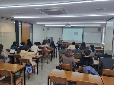 유니웰주식회사 이미지