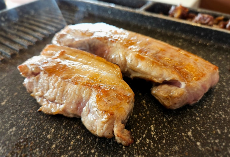 우람한삼겹살 이미지