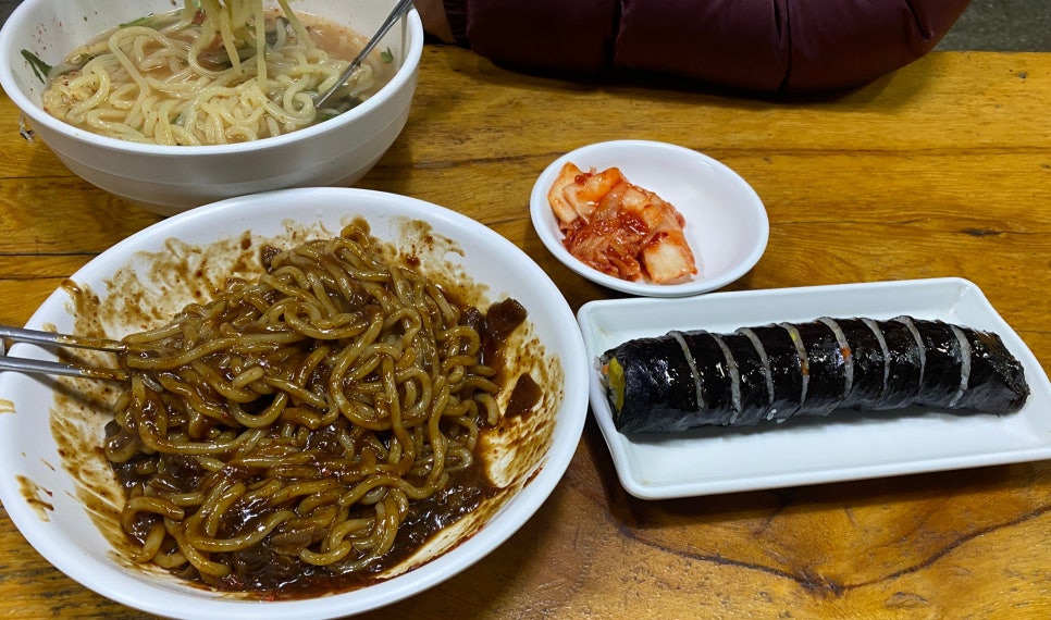 기계우동옛날짜장 이미지