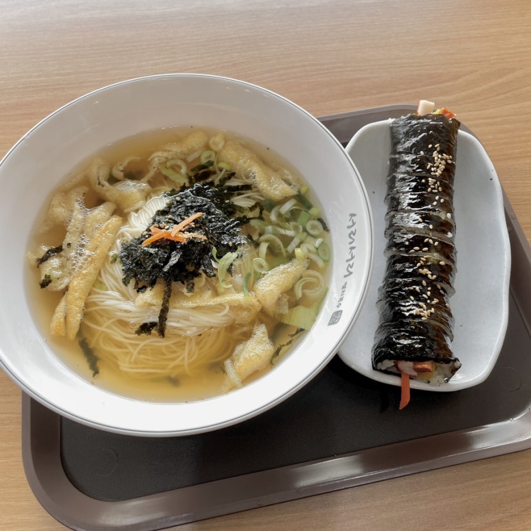 서리서리멸치국수 이미지