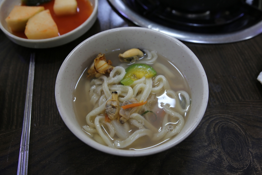 따봉칼국수 이미지