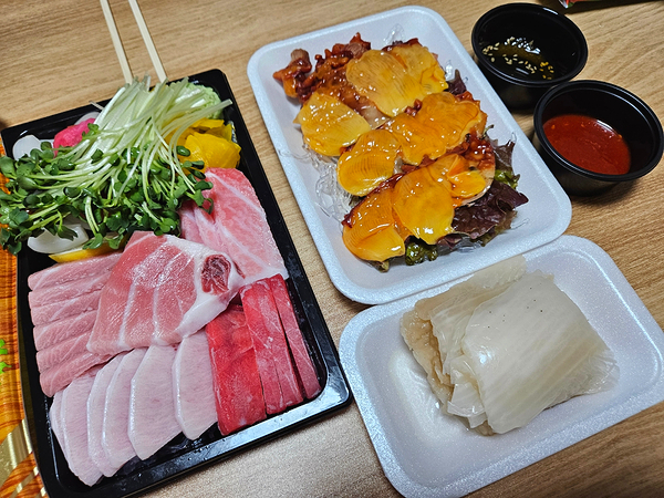 파닥파닥회참치 이미지