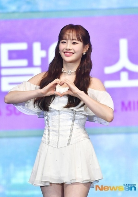 (주)블록베리크리에이티브 이미지
