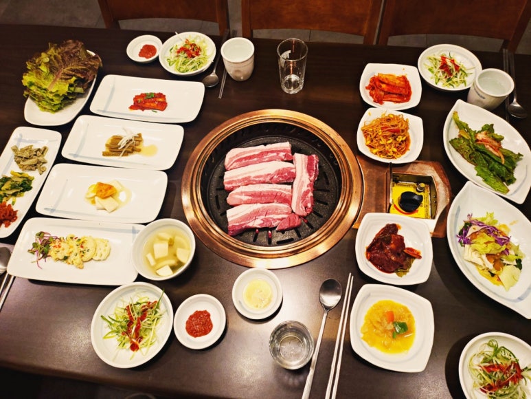 증평고깃집 이미지