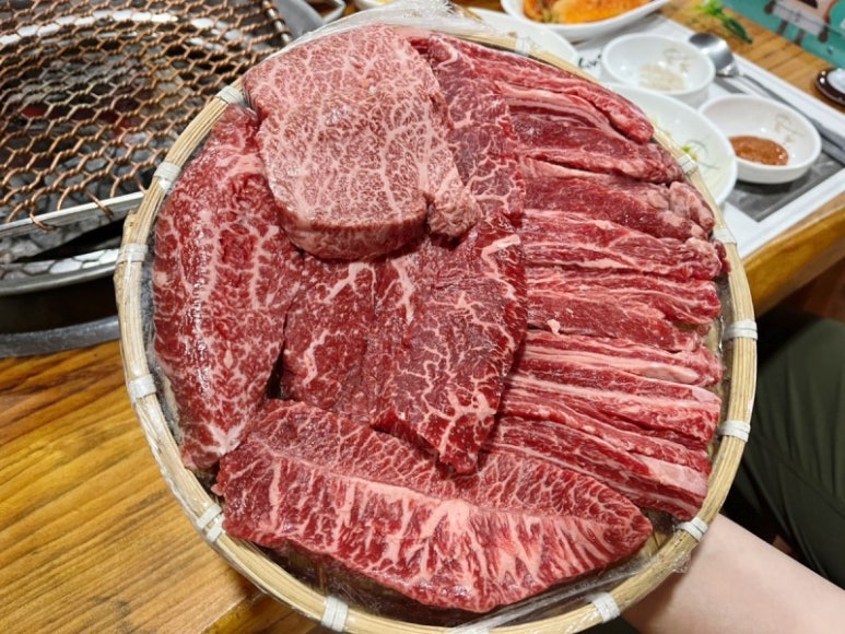 참누렁소 이미지