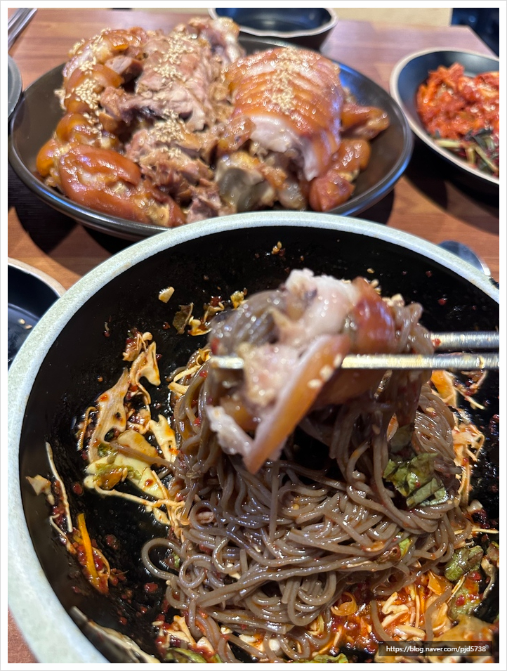 행복한족발보쌈 이미지