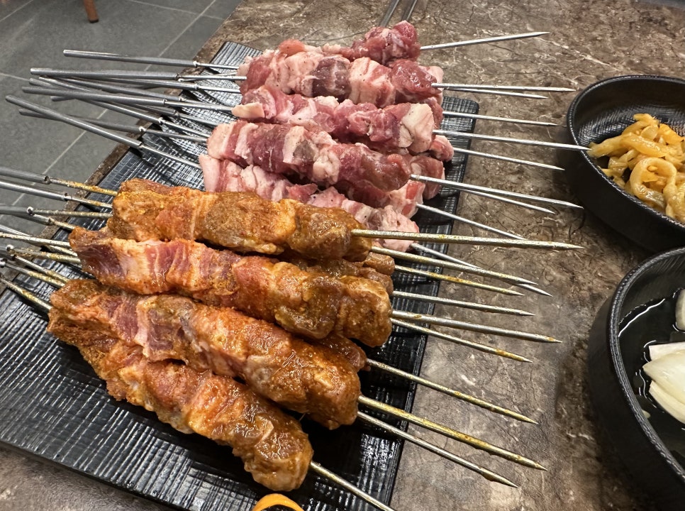 고덕양꼬치양다리통구이 이미지
