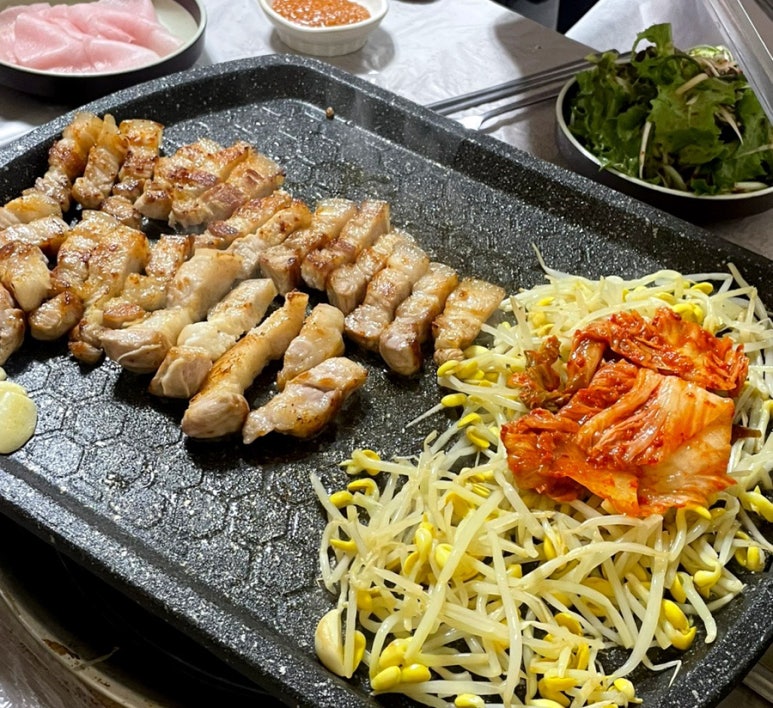 수달네생고기 이미지