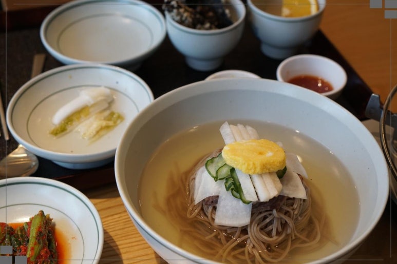 옥냉면 이미지