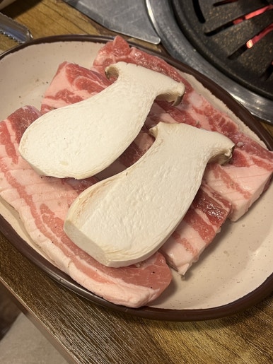 야생고기집 이미지