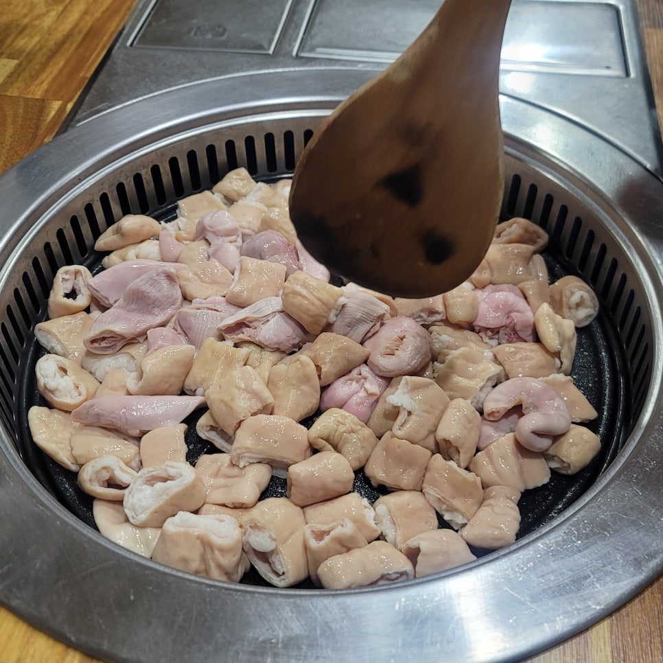 할머니딸숯불곱창마을 이미지