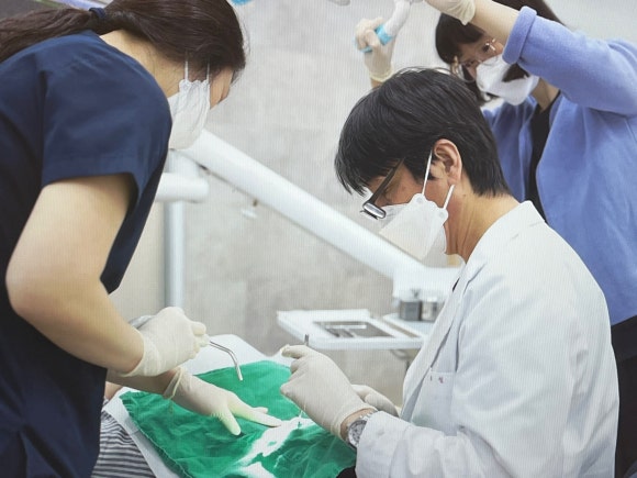 참잘하는치과의원 이미지