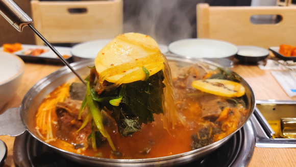 맛나감자탕 이미지