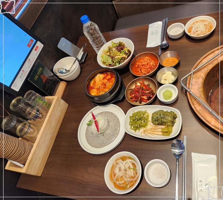 육탐미 이미지