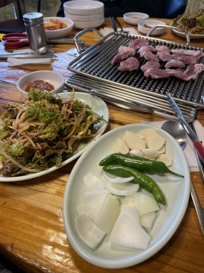 덩어리뽈따구 이미지