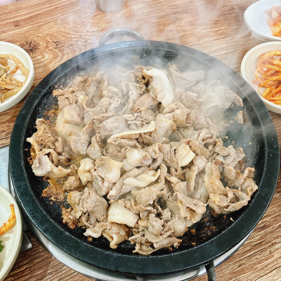 황금 감자탕 불백 이미지