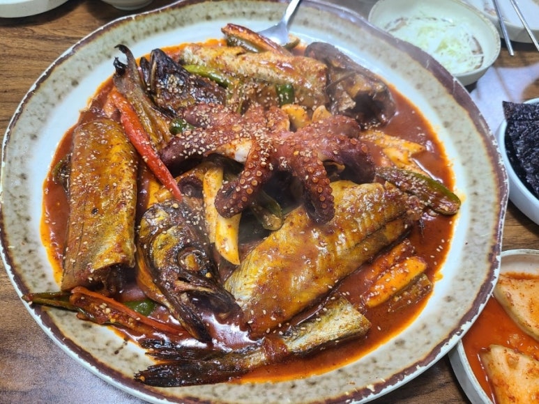 종로명태덕장 이미지