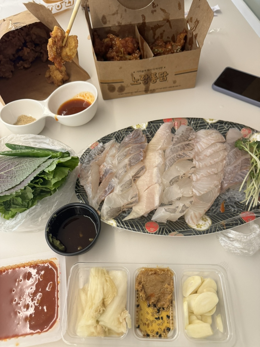 노랑통닭(진월점) 이미지