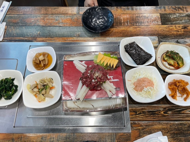 삼삼막창육회 이미지