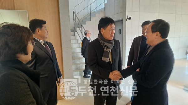 윤식품 이미지
