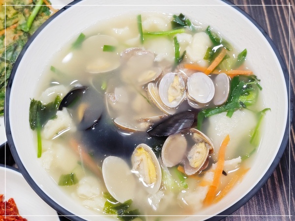 부림해물손수제비해물칼국수 이미지