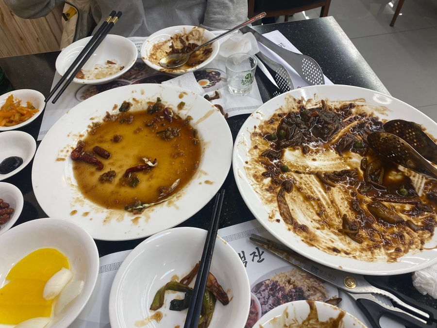 황금두꺼비객잔 이미지