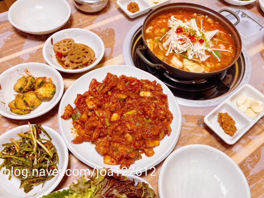 고향식당 이미지
