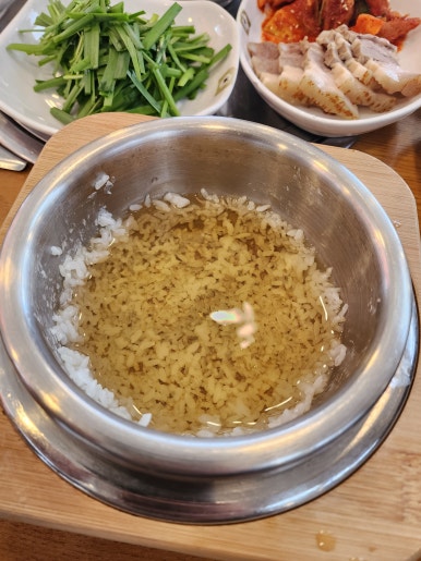 명가추어정 이미지