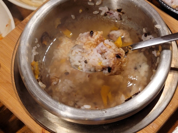 칼국수와반찬이맛있는밥집 이미지