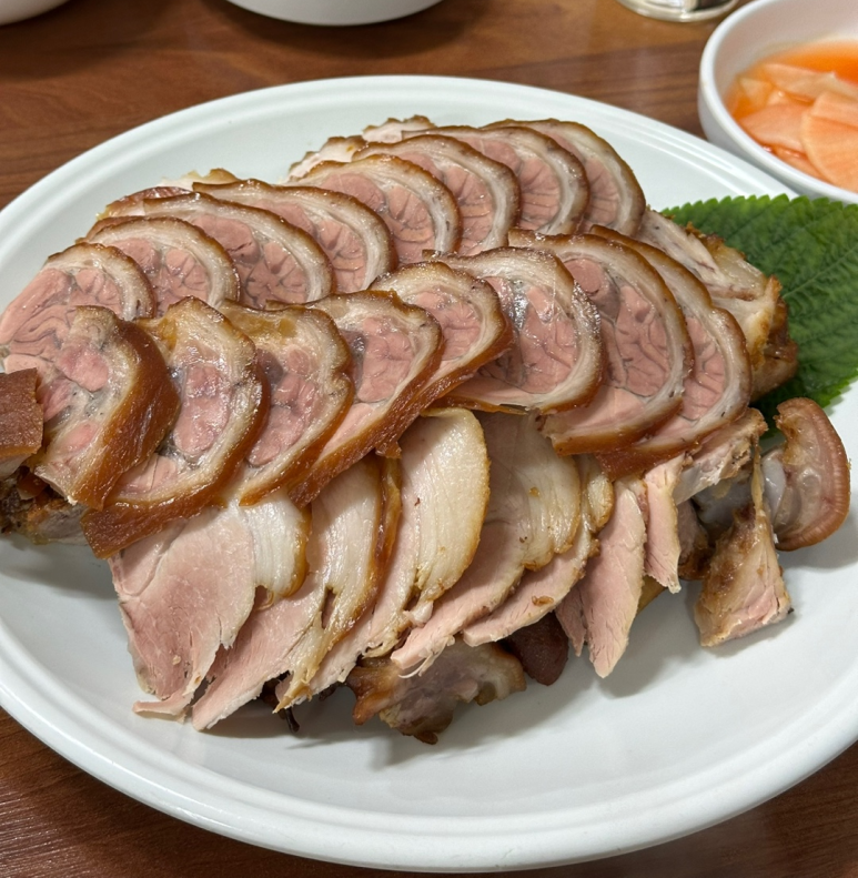 이조왕족발 이미지