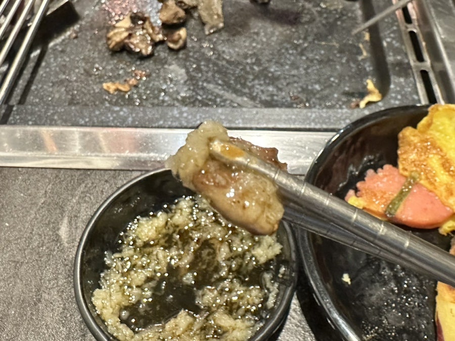 차콜그릴산꼼장어 이미지