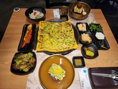 진주냉면산홍창원가로수길점 이미지