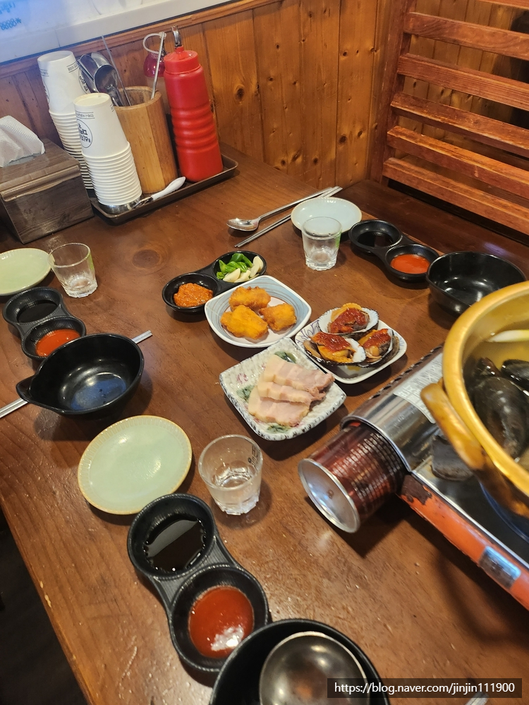 뜨거운포차 이미지