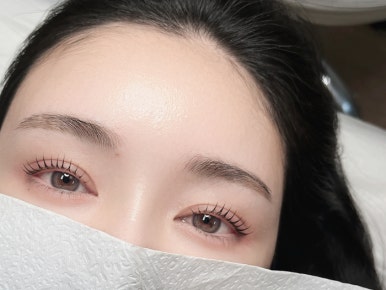 청담브로우 이미지