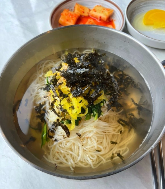 동해멸치국수 이미지