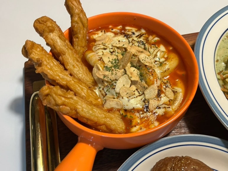 냥냥떡볶이 이미지