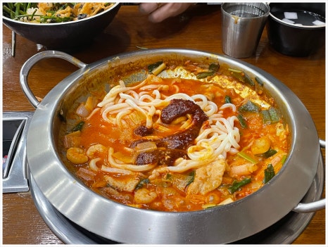 알찬낙곱새 이미지