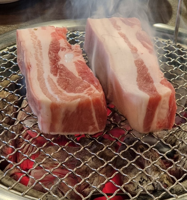 서동통돼지 이미지